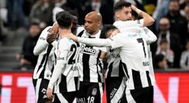 Beşiktaş, Süper Lig de Yarın Başakşehir i Evinde Ağırlayacak