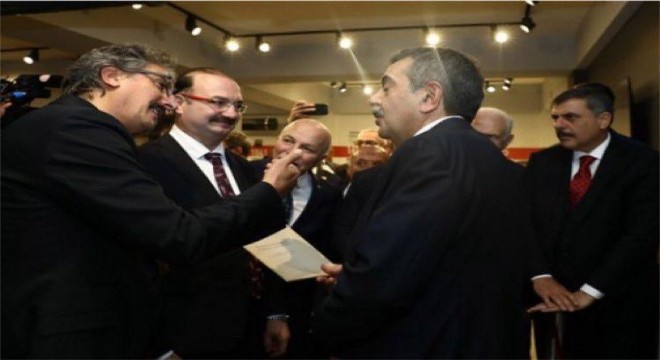 Uluslararası Sanatçılar Platformu’ndan Bakan Tekin’e Destek: