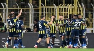 Fenerbahçe, Alanyaspor karşısında moral arıyor